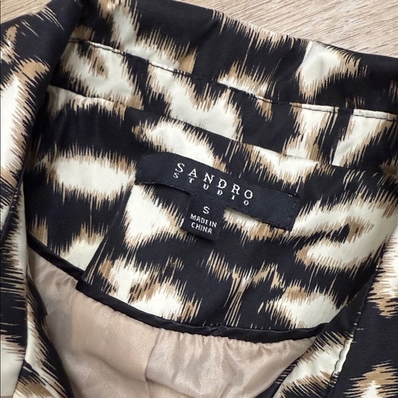 Sandro Studio Size S Leopard Animal Print Jacket Button Up Mid Length - Picture 10 of 12
